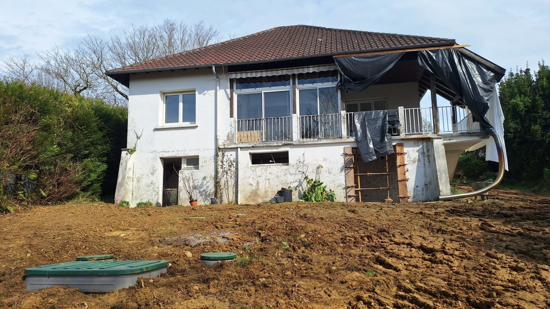 Terrassement Pau, Terrassement Serres Castet, Assainissement Pau , Assainissement Serres Castet, VRD Pau , VRD Serres Castet, Terrassement pour piscine Pau , Terrassement pour piscine Serres Castet, Aménagement exterieur Pau , Aménagement exterieur Serres Castet