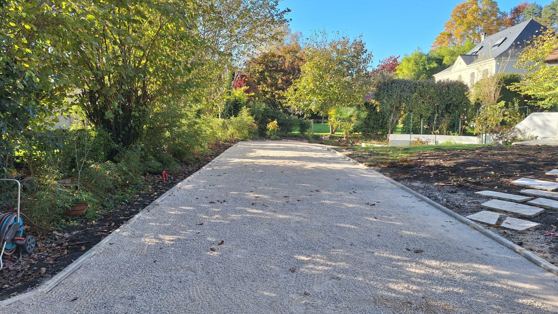 Terrassement Pau, Terrassement Serres Castet, Assainissement Pau , Assainissement Serres Castet, VRD Pau , VRD Serres Castet, Terrassement pour piscine Pau , Terrassement pour piscine Serres Castet, Aménagement exterieur Pau , Aménagement exterieur Serres Castet